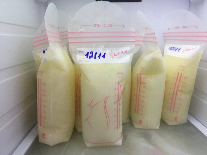 Mách Các Chị Em Cách Bảo Quản Sữa Mẹ Đúng Cách, Đảm Bảo An Toàn Cho Bé 2